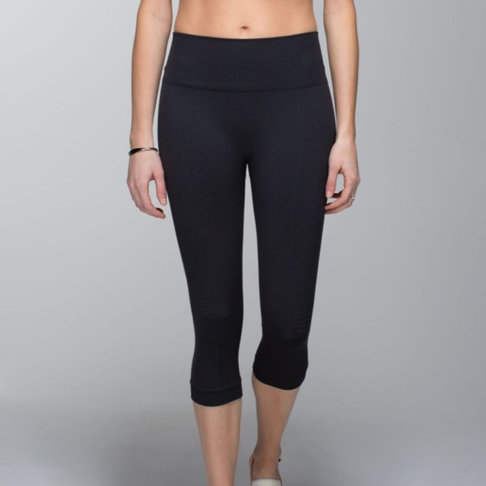 Lululemon In The Flow Crop II *pattern